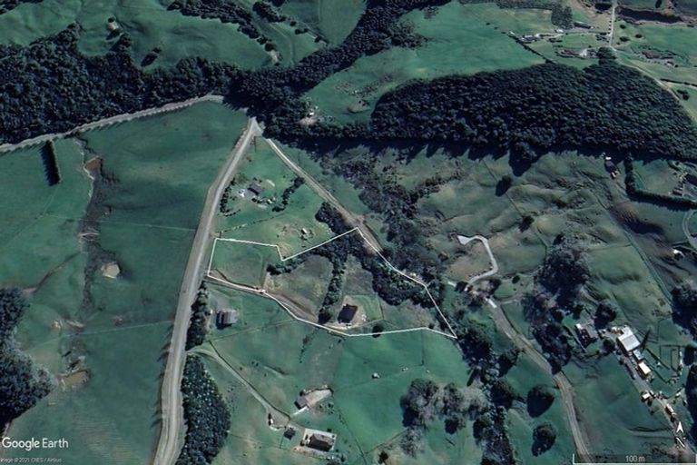 Photo of property in 521 Valley Road, Kaiwaka, 0573