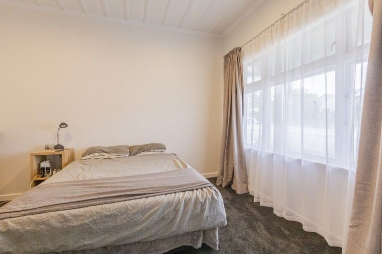 Photo of property in 21 Porangahau Road, Waipukurau, 4200