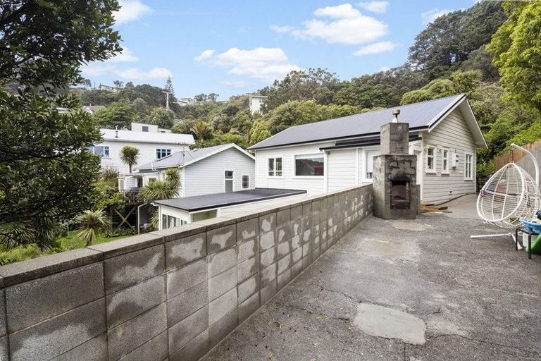 Photo of property in 34 Volga Street, Island Bay, Wellington, 6023