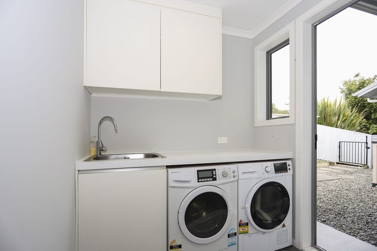 Photo of property in 16 Utopia Park Heights, Welcome Bay, Tauranga, 3112