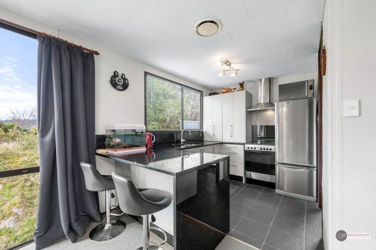 Photo of property in 5 Jasper Grove, Birchville, Upper Hutt, 5018