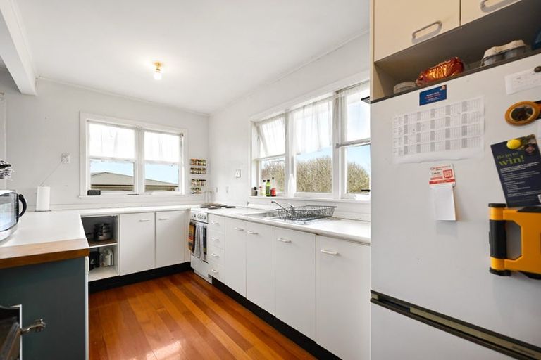 Photo of property in 2 Mccracken Avenue, Hillcrest, Hamilton, 3216