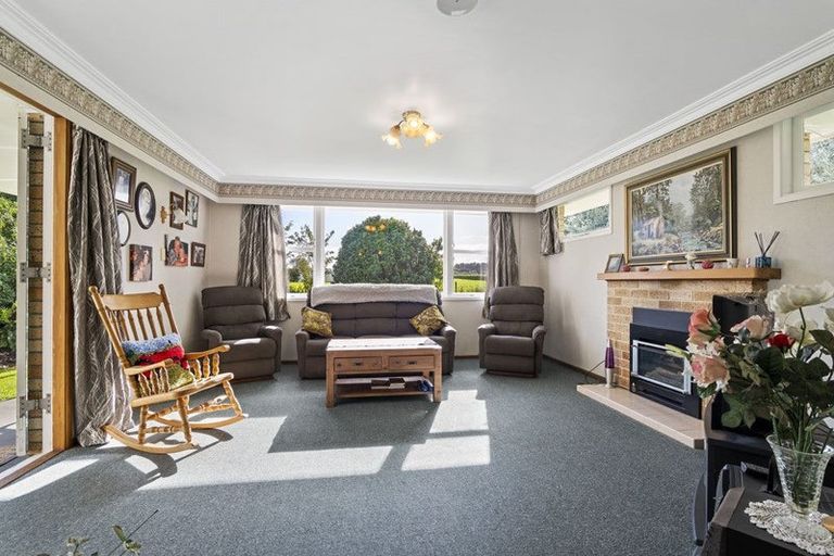 Photo of property in 1277 South Road, Manaia, Hawera, 4678