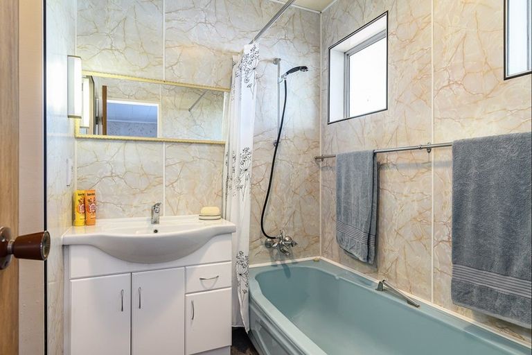 Photo of property in 4 Moffatt Street, Motueka, 7120