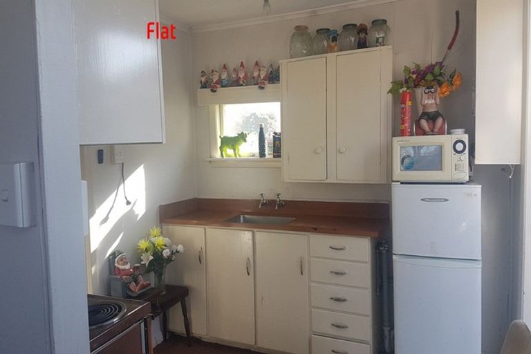 Photo of property in 12 Christian Street, Dannevirke, 4930