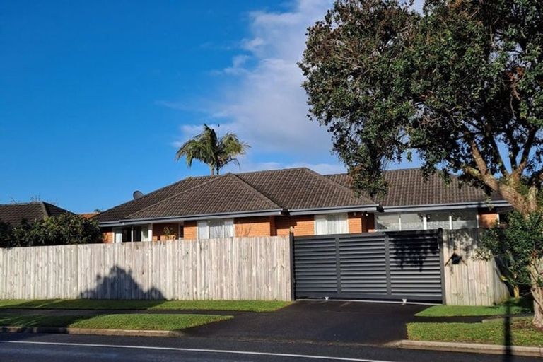 Photo of property in 12 Michael Jones Drive, Flat Bush, Auckland, 2019
