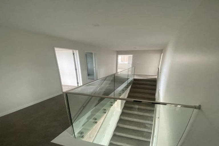 Photo of property in 18 Mardell Avenue, Hobsonville, Auckland, 0616