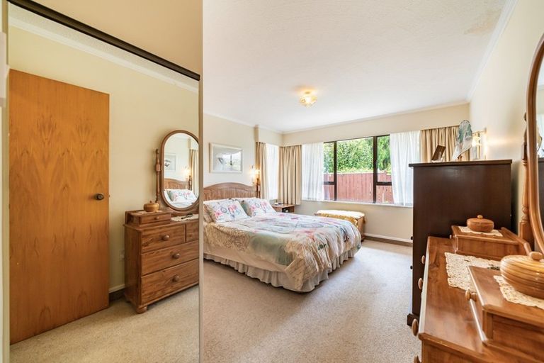 Photo of property in 1a Oak Street, Ebdentown, Upper Hutt, 5018