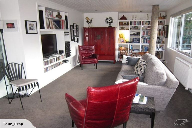 Photo of property in 1/133 Mapara Road, Acacia Bay, Taupo, 3385