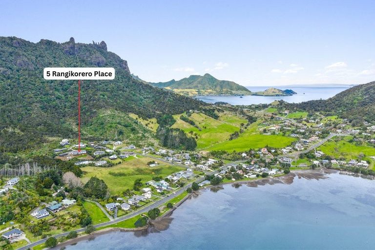 Photo of property in 5 Rangikorero Place, Whangarei Heads, 0174