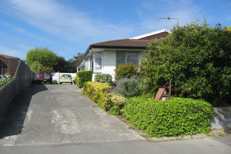 Photo of property in 2/12 Northfield Road, Casebrook, Christchurch, 8051
