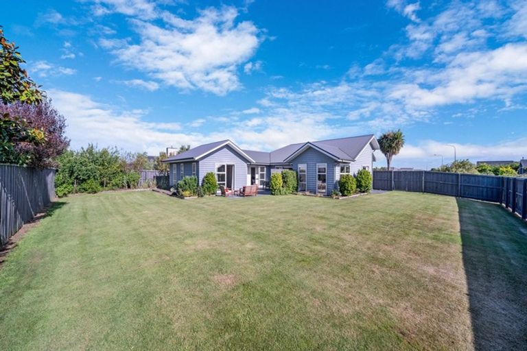 Photo of property in 7 Barnsley Crescent, West Melton, 7618