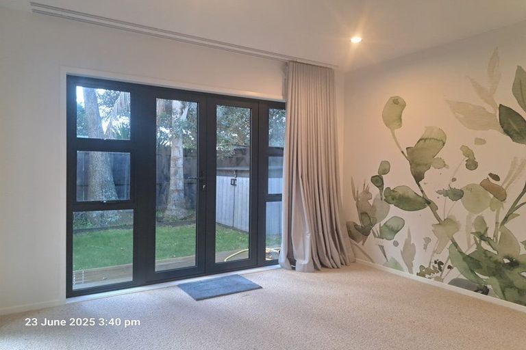 Photo of property in 502c Te Atatu Road, Te Atatu Peninsula, Auckland, 0610
