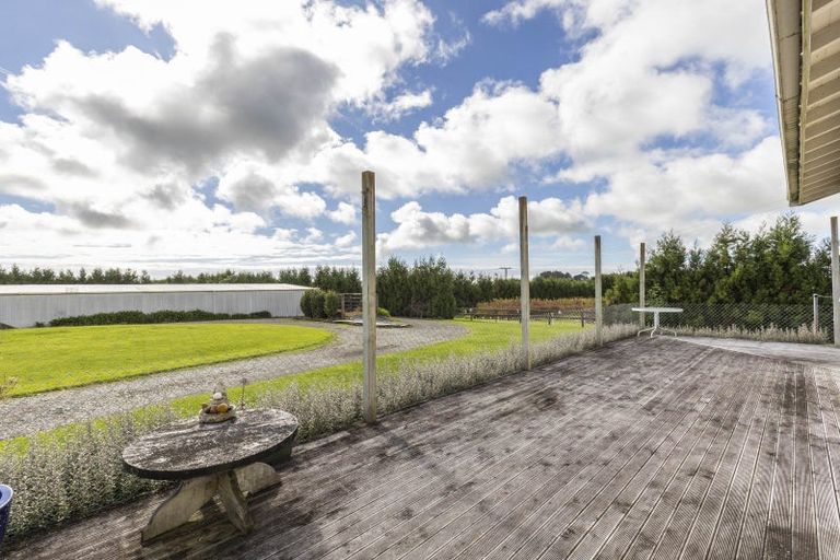 Photo of property in 77 Matarikoriko Road, Brixton, Waitara, 4382
