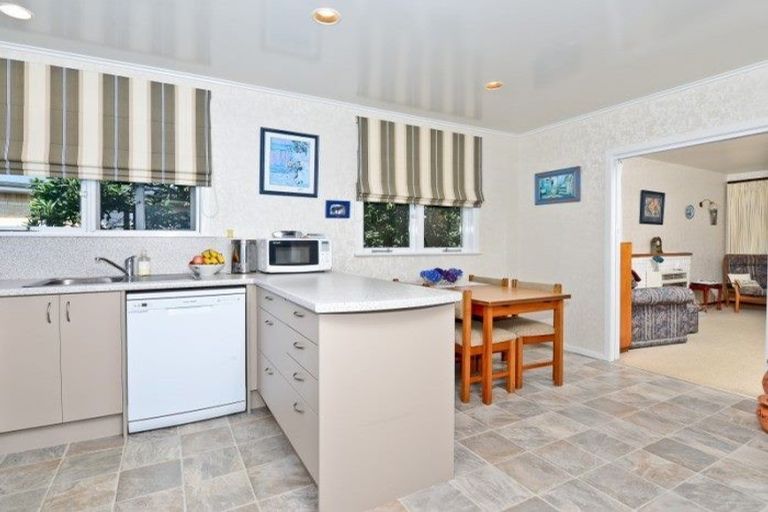 Photo of property in 46 Helena Road, Hillcrest, Hamilton, 3216