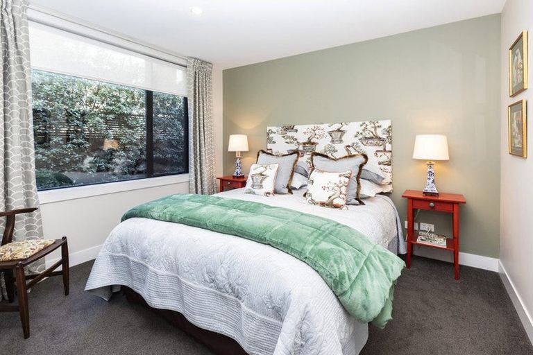 Photo of property in 28 Devonport Lane, St Albans, Christchurch, 8014