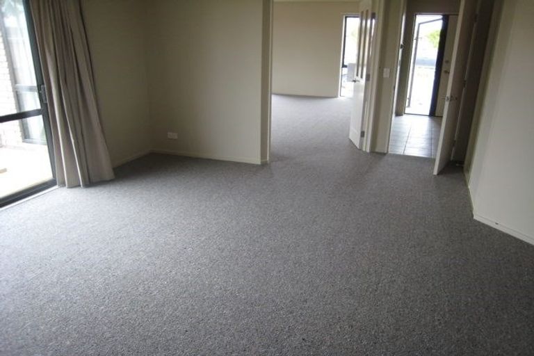 Photo of property in 27 Iraklis Close, Templeton, Christchurch, 8042