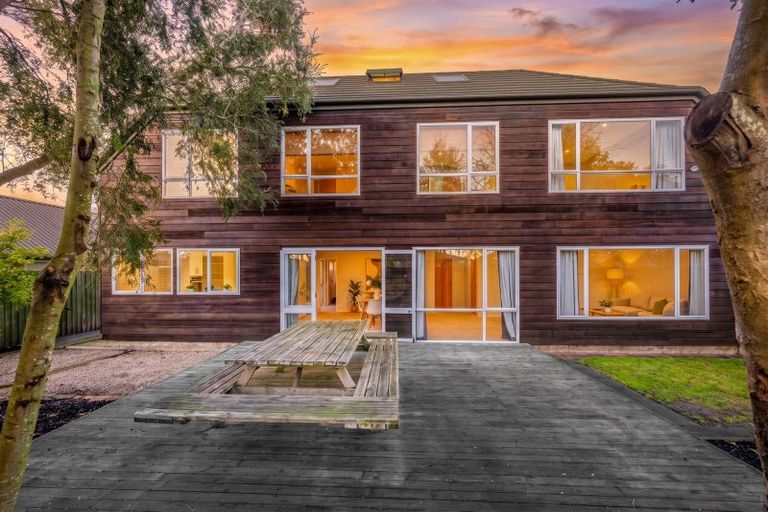 Photo of property in 58 Momorangi Crescent, Redwood, Christchurch, 8051