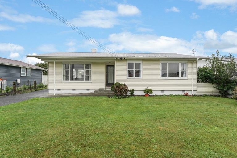 Photo of property in 9 Armagh Street, Levin, 5510