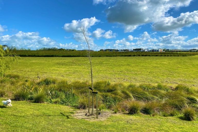 Photo of property in 3 Paterson Lane, Kelvin Grove, 4470