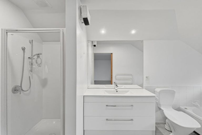 Photo of property in 5/27 Darvel Street, Riccarton, Christchurch, 8011