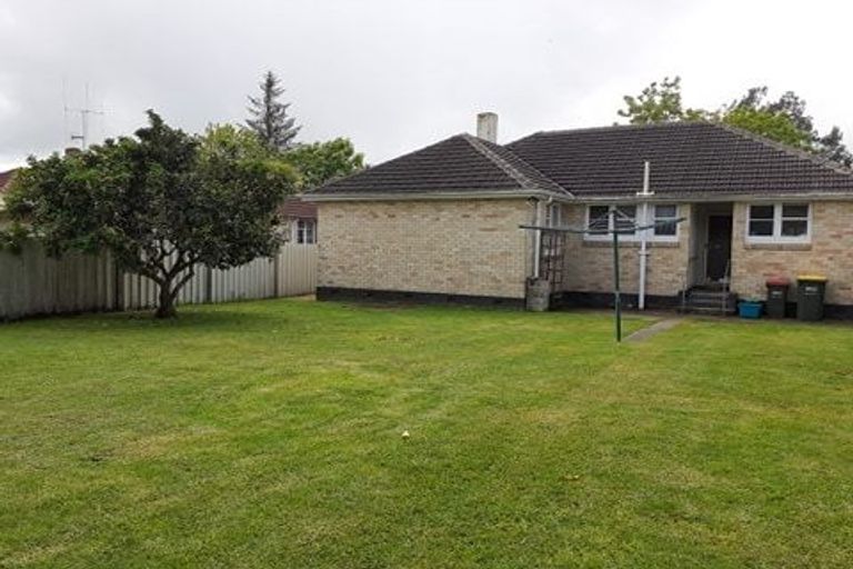 Photo of property in 39 Kenney Crescent, Fairfield, Hamilton, 3214