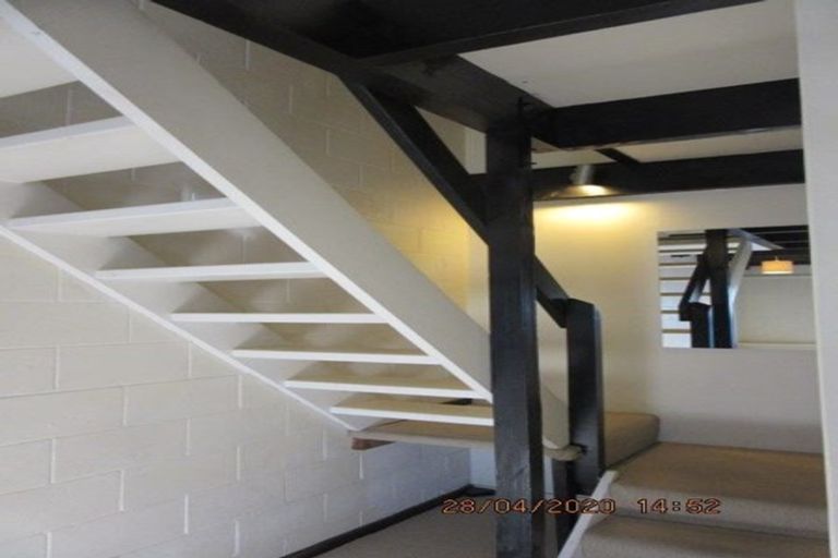 Photo of property in Sherwood Mews, 28c Bidwill Street, Mount Cook, Wellington, 6021