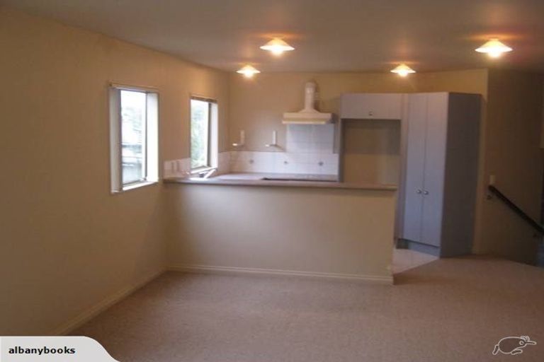 Photo of property in 30 St Clair Place, Browns Bay, Auckland, 0630