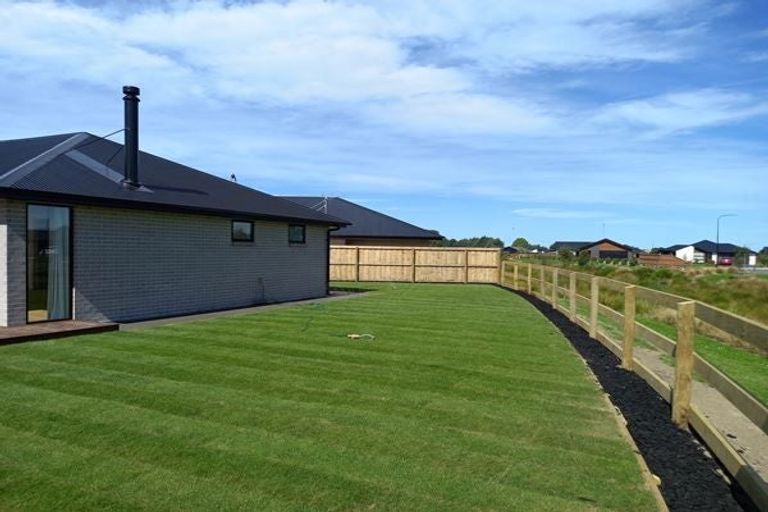 Photo of property in 41 Quinn Crescent, Woodend, 7610