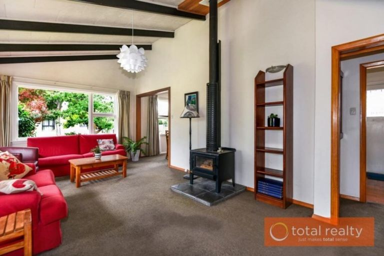 Photo of property in 43 West-watson Avenue, Hillmorton, Christchurch, 8025