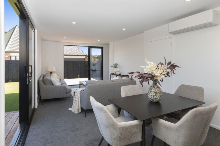 Photo of property in 2/46 Division Street, Riccarton, Christchurch, 8041