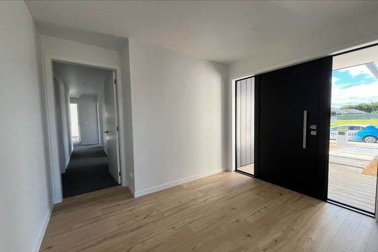 Photo of property in 17 Boyce Crescent, Cambridge, 3434