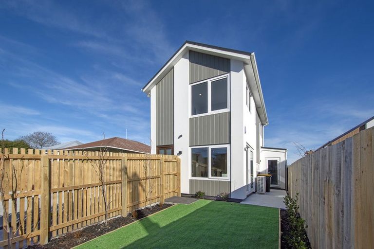 Photo of property in 1/61 Waltham Road, Sydenham, Christchurch, 8023