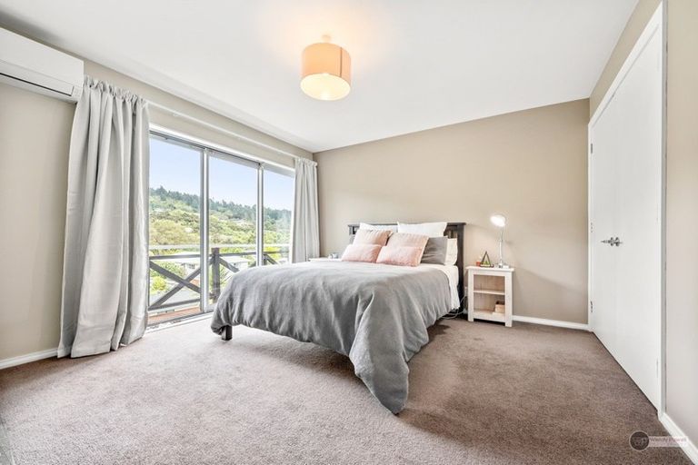 Photo of property in 23 Tapestry Grove, Silverstream, Upper Hutt, 5019