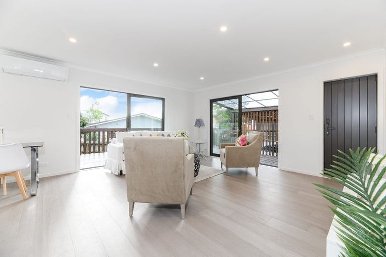 Photo of property in 1/40 Matuhi Rise, Henderson, Auckland, 0612