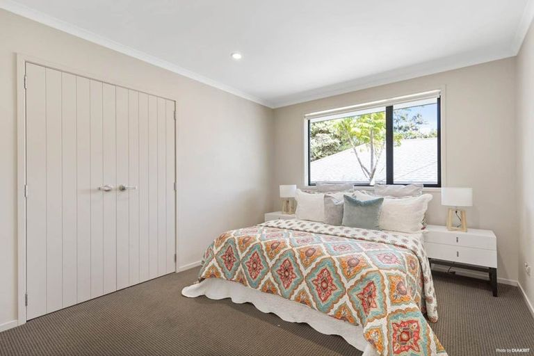 Photo of property in 3 Ohau Court, Fairview Heights, Auckland, 0632