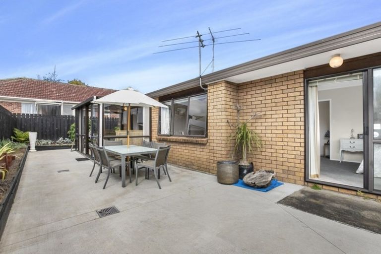 Photo of property in 1/1 Edmund Hillary Avenue, Papakura, 2110