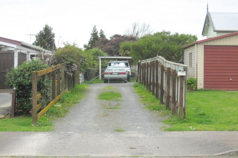 Photo of property in 10a Douglas Street, Levin, 5510