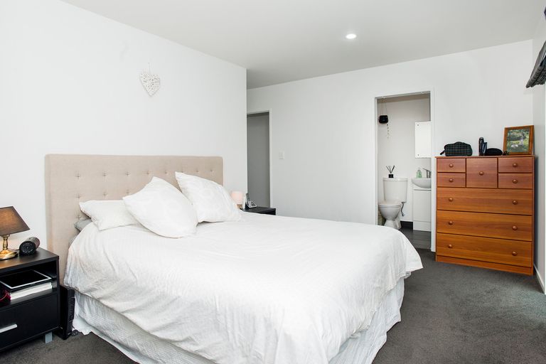 Photo of property in 124b Fox Street, Whataupoko, Gisborne, 4010