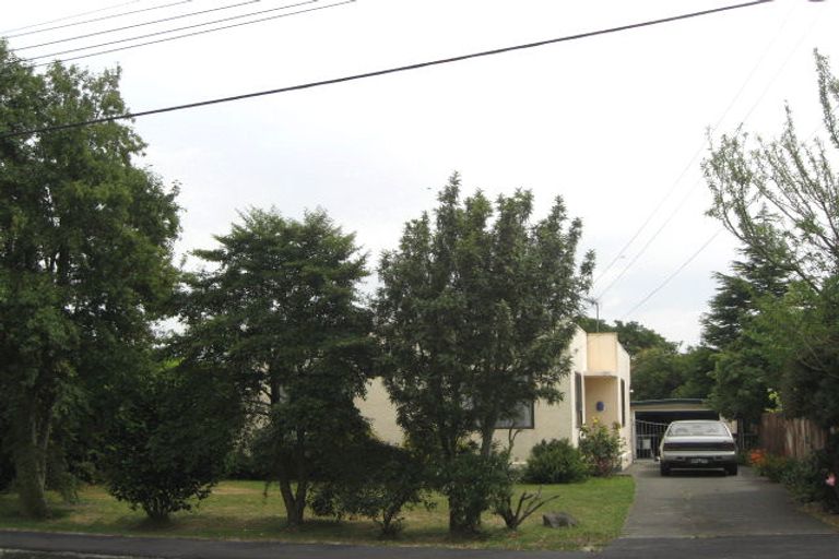 Photo of property in 95 Mcfaddens Road, St Albans, Christchurch, 8052