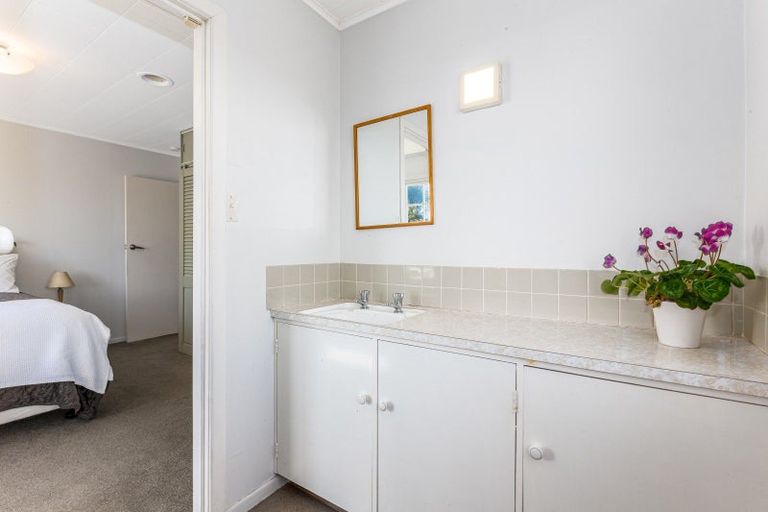 Photo of property in 217 Rosetta Road, Raumati South, Paraparaumu, 5032