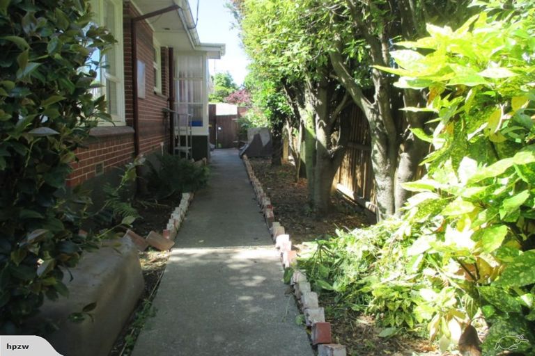 Photo of property in 1/378 Memorial Avenue, Burnside, Christchurch, 8053