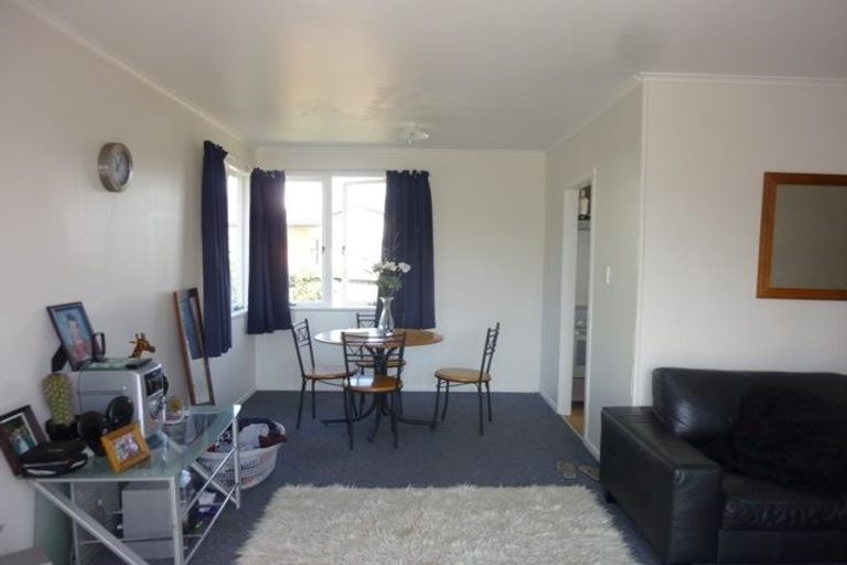 Photo of property in 20 Geordie Street, Henderson, Auckland, 0612