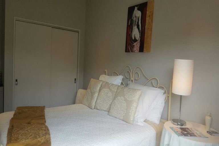 Photo of property in 3 Hobson Heights Road, Lucas Heights, Auckland, 0632