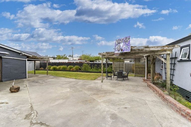 Photo of property in 8 Helensbrook Road, Milton, 9220