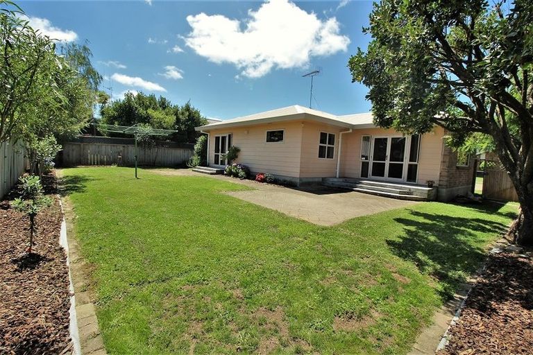 Photo of property in 100 Dixon Road, Glenview, Hamilton, 3206