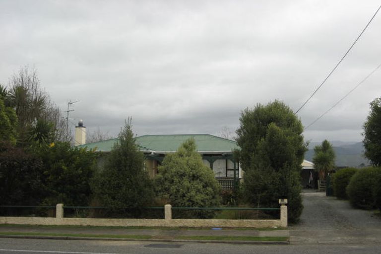 Photo of property in 390 High Street South, Carterton, 5713