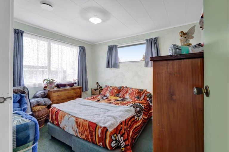 Photo of property in 8 Denmark Terrace, Midhirst, Stratford, 4394