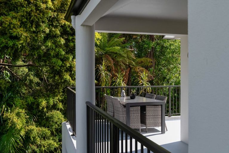 Photo of property in 2 Minchin Crescent, St Andrews, Hamilton, 3200