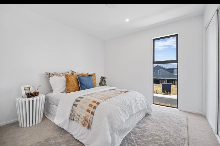 Photo of property in 2/79 Harrow Street, Phillipstown, Christchurch, 8011